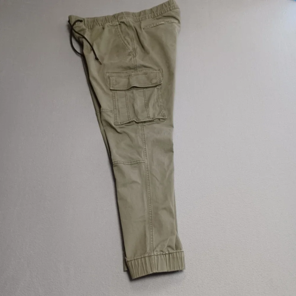 Old Navy Cargo Jogger Men L Green Arugula Pull On Elastic Waist 6 Pockets 598433